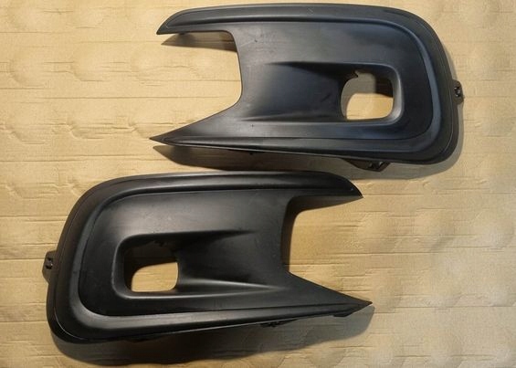 фото №1, Решётка w бампер citroen c4 picasso рестайлинг