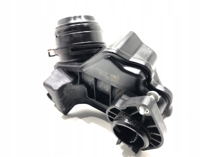 фото №1, Труба воздуха vw t-roc 05e129656f 1.5 150km шланг шланг