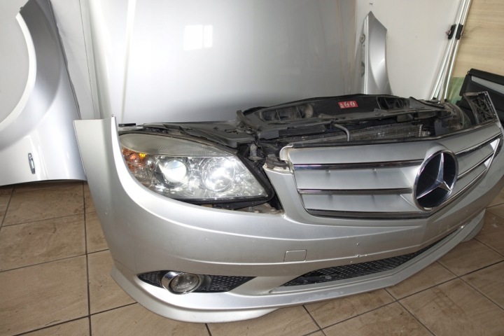 фото №5, Mercedes w204 перед капот бампер pas 2.2 775 amg підсилювач лобове
