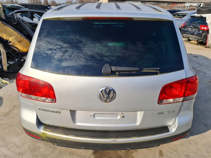 фото №1, Крышка багажника голый vw touareg 7l la7w lubelskie