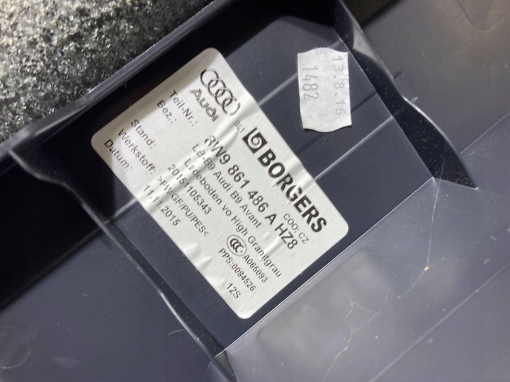 фото №7, Audi a4 s4 b9 2016 полка обивка пола универсал