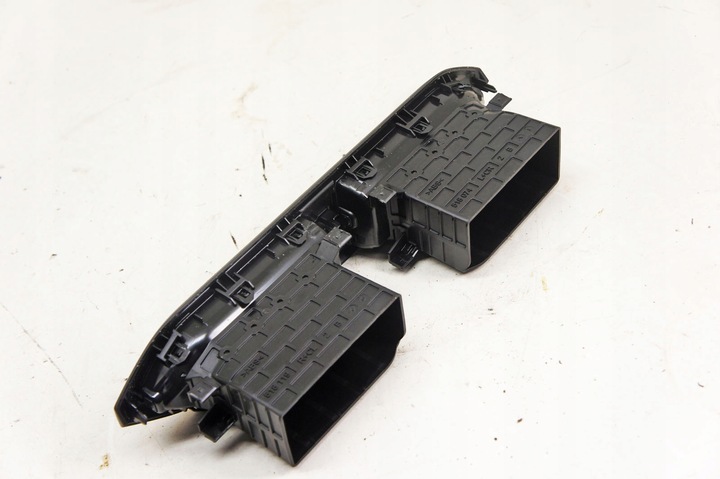 фото №5, Ly128 dacia sandero iii решётка воздуховод перед