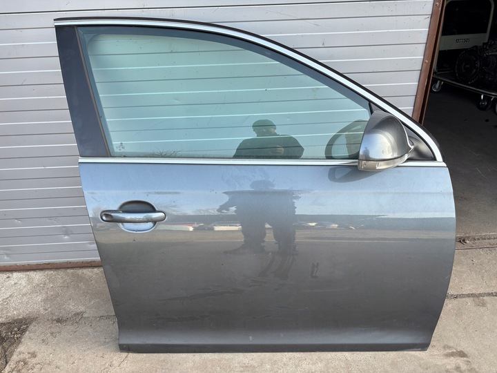 фото №1, Jetta a5 05-10r golf v а також vi універсал двері правий перед комплектні ld7x гарний