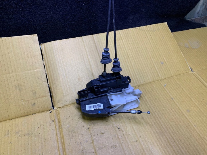 фото №1, I30 замок двері лівий перед 81310-2l070