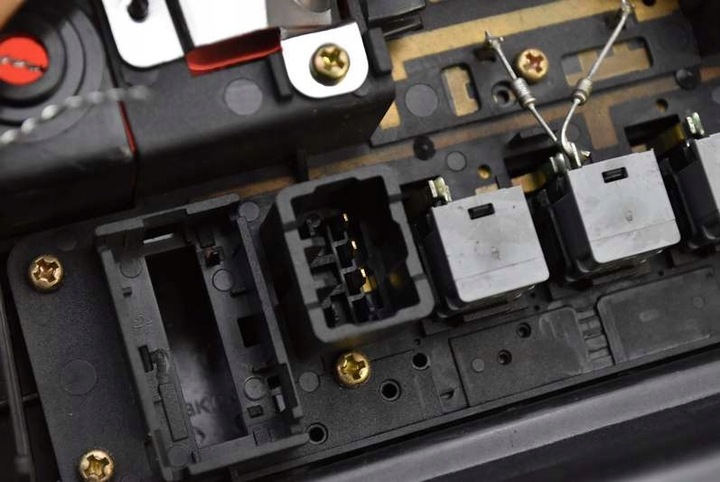 фото №9, Лампа освітлення інтер'єру перед 92800-2c000 hyundai купе 2 ii 01-05