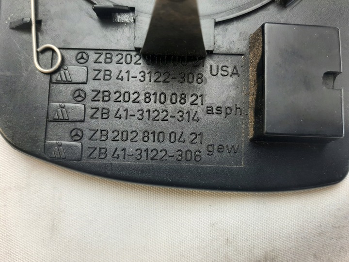фото №9, Mercedes w202 вкладка дзеркало правий a2028100821