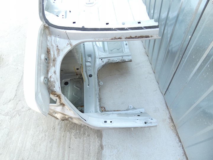 фото №9, Bmw e92 чверть крило обшивка лівий зад титан срібло