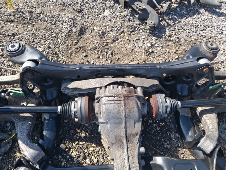 фото №9, Балка подвески зад audi a4 b8 4x4 quattro комплектная 8k0505235an