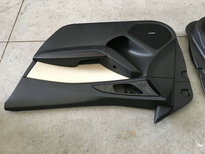 фото №6, Mazda 3 13-16 боковина дверь кожа правые перед зад