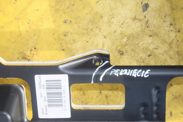 фото №5, Торпедо консоль капот роздавальна mercedes w211 a2116800687