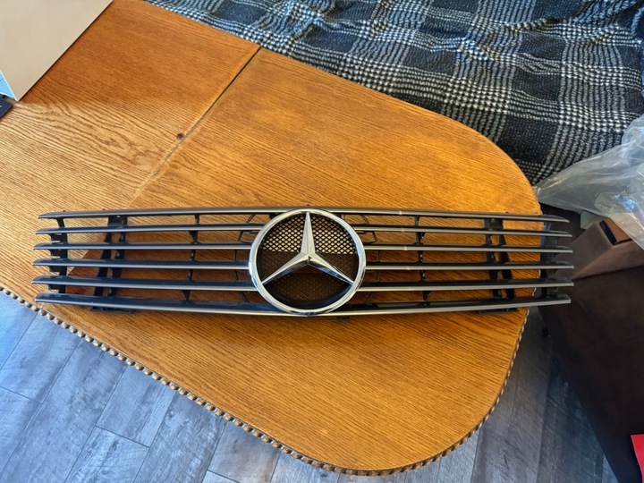 фото №1, Mercedes sl 129 решётка радиатора решётка передняя оригинальная