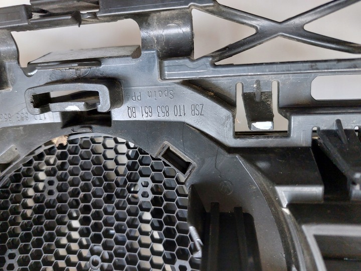 фото №7, Решётка решётка радиатора эмблема vw touran caddy 1t0853653l