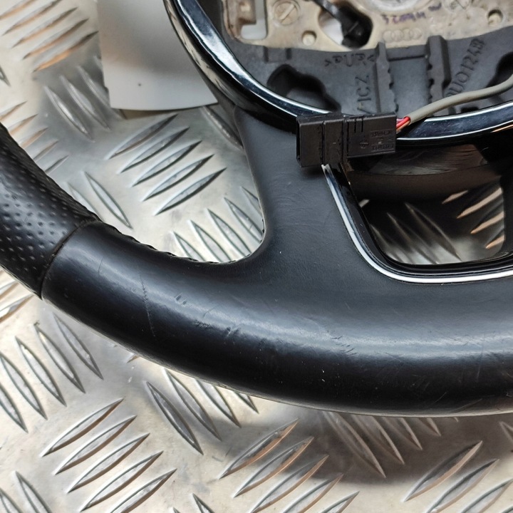 фото №8, Audi q7 4l 2013 руль