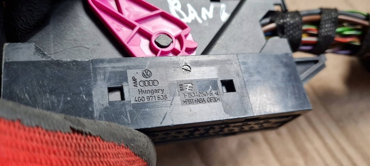 фото №7, S4 b9 8w a4 штекер разъём усилителя bang olufsen 4g0971636 a5 8w s5