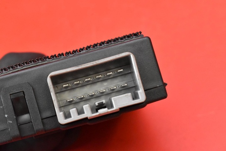 фото №10, Модуль фаркоп 30716987 volvo s70 v70 3 iii 07-13