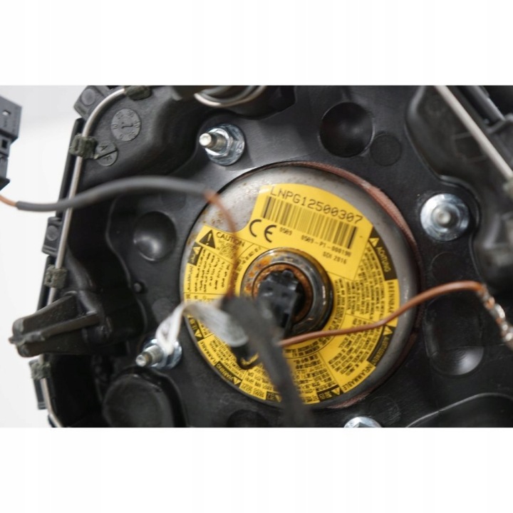 фото №5, Bmw 2 f45 f46 16r подушка подушка водителя 6860345