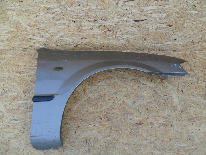 фото №8, Mazda 323 bh/ba 1997 1998 1999 2000 крило праве