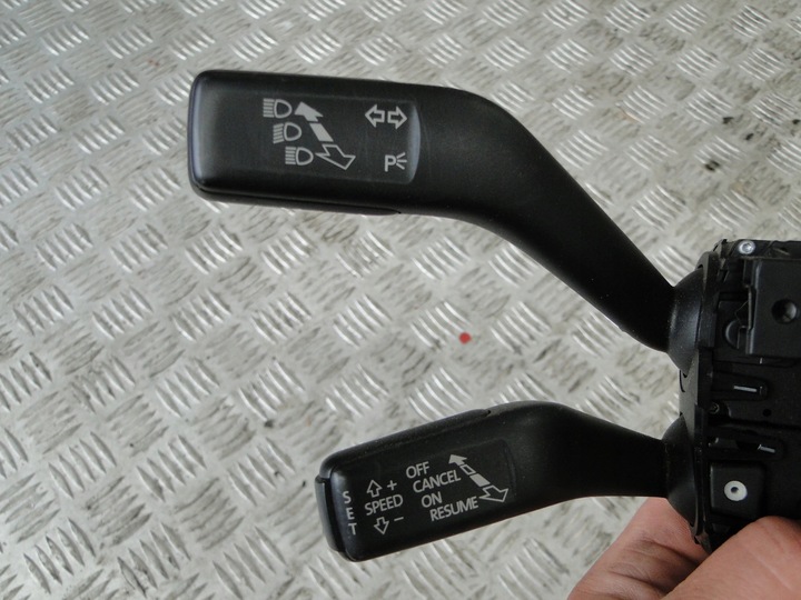 фото №3, Подрулевые рычаги круиз-контроль vw passat b6 3c 3c0 3c0959653b 3c9953513s 3c9953507bk 3c09