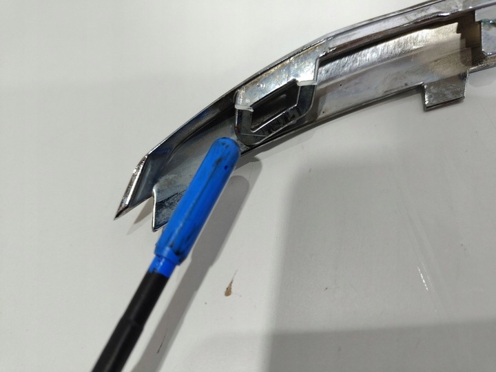 фото №11, Audi a4 b9 хром планка бампера oem 8w0