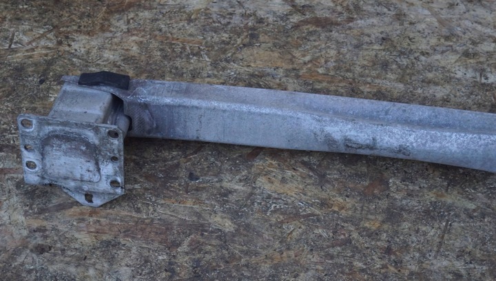 фото №8, Peugeot 308 t7 балка бампера перед y757