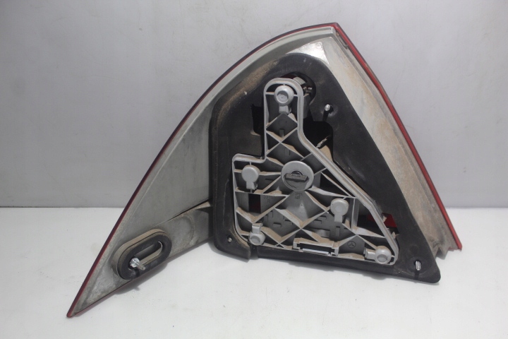 фото №2, Лампа правая задняя mercedes c класс w203