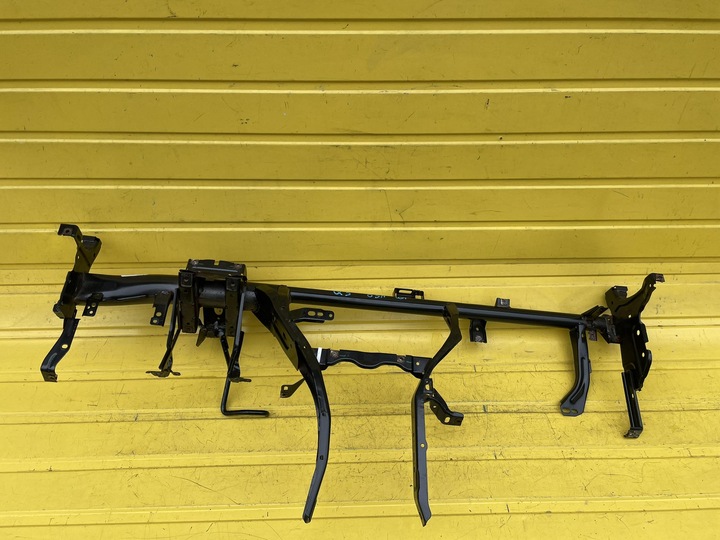 фото №1, Audi q3 83a каркас консоли 83b857017c