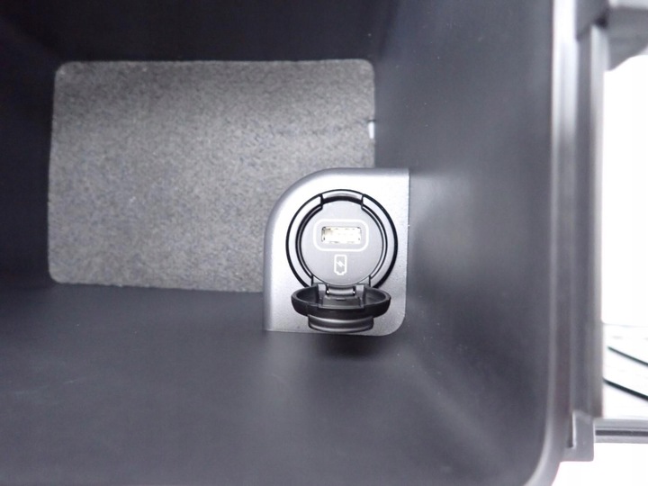 фото №9, Тунель підлокітник гніздо usb 12v європа hyundai ioniq електричний рестайлінг 21r