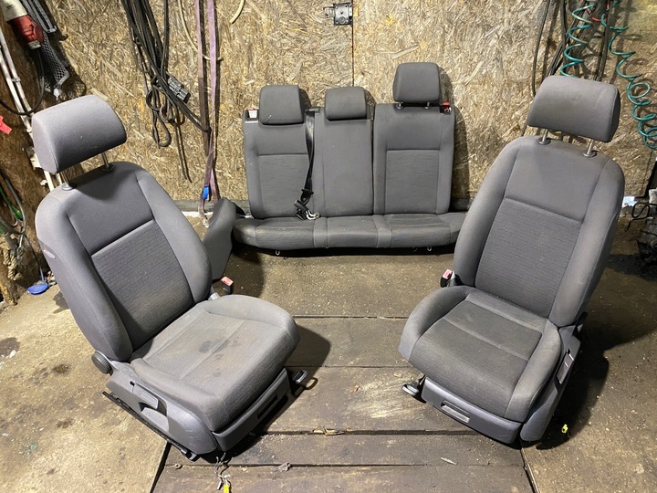 фото №1, Vw golf v сиденья диван комплект