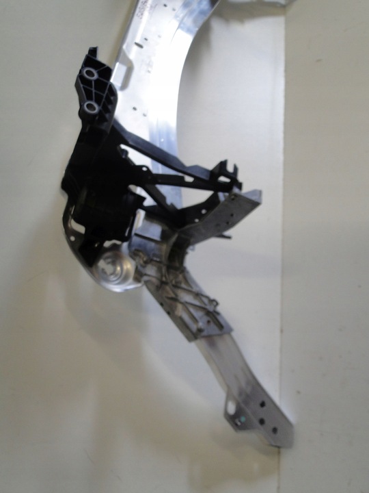 фото №11, Mercedes e 213 w213 рестайлінг pas переднє підсилювач