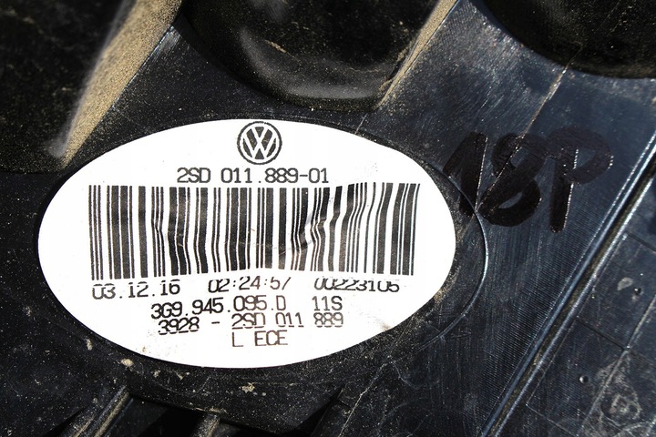 фото №15, Vw passat b8 універсал зад бампер задній + кришка багажника + лампи лампа led ko