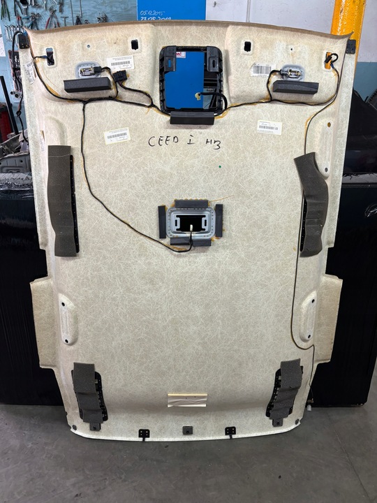 фото №2, Потолок kia ceed i hb 3d