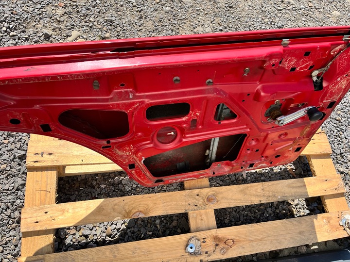 фото №2, Двері лівий зад mercedes w124 універсал