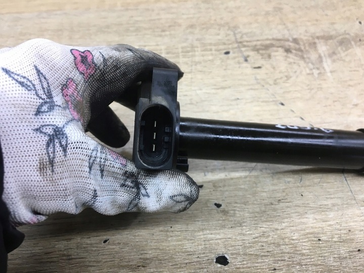 фото №9, Датчик рівня масла bmw e60 e61 e70 x5 e71 x6