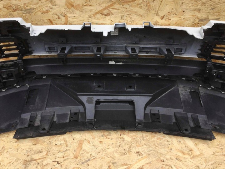 фото №7, Range rover vogue 4 iv l405 бампер перед lr044303 ck52-17f003-aa