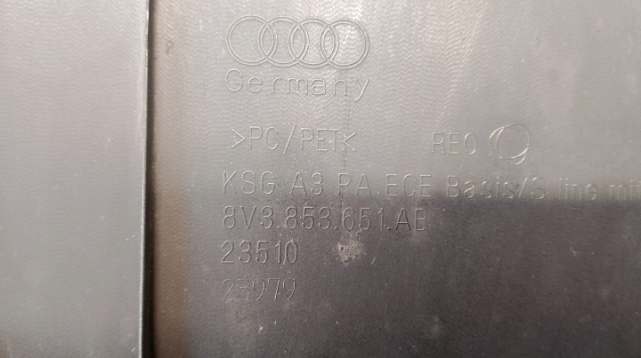 фото №10, Audi a3 рестайлінг 8v3853651ab решітка радіатора решітка радіатор радар