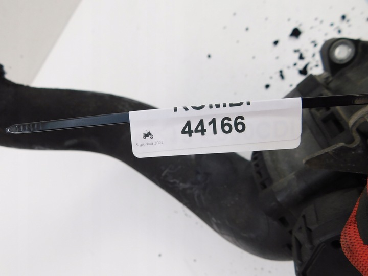 фото №7, Mercedes e-klasa w212 рестайлинг универсал труба дроссельная заслонка