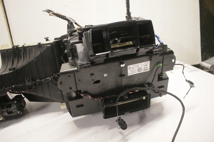 фото №8, Обігрівач повітродувка audi a4 b8