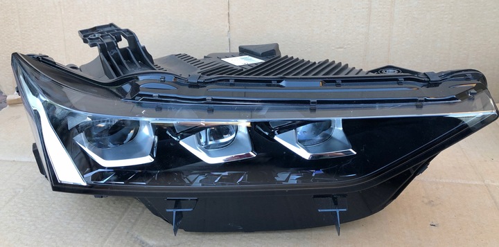 фото №10, Ds4 crossback лампа права ліва matrix led vision