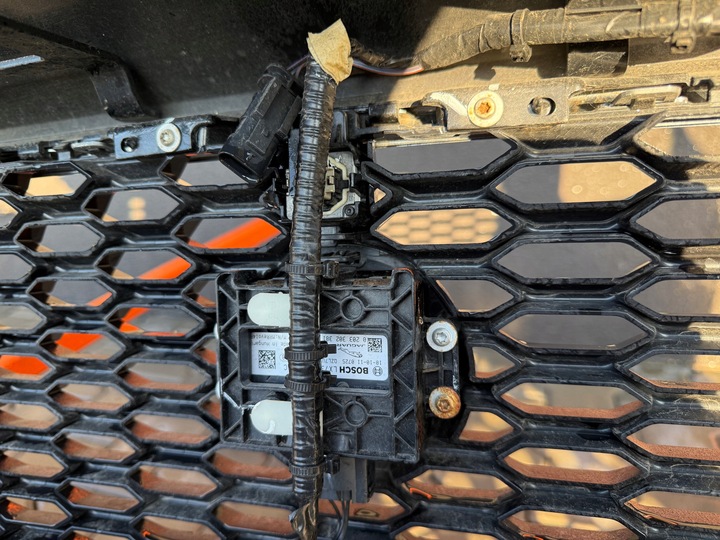 фото №6, Бампер перед jaguar e pace x540 камера радар