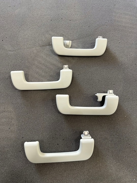 фото №1, Ручка держатель потолок a6 c8 идеальные комплект