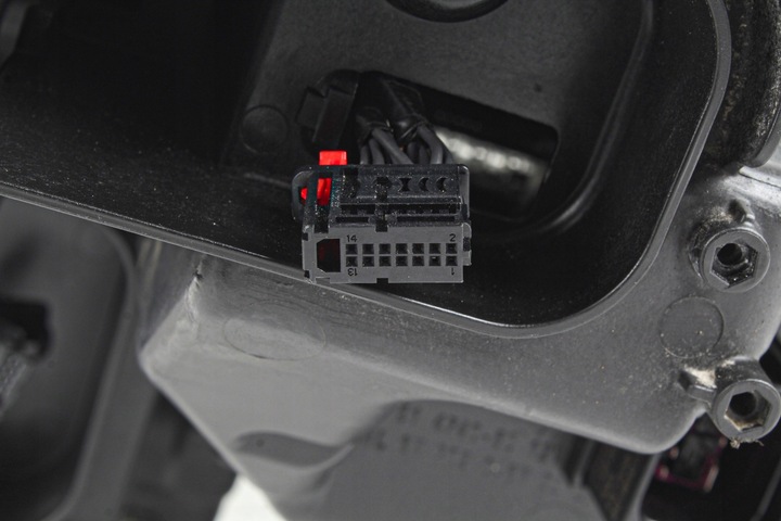 фото №12, Лампа повний led ліва фара лівий audi etron e-tron 4ke usa eu 4ke941039b