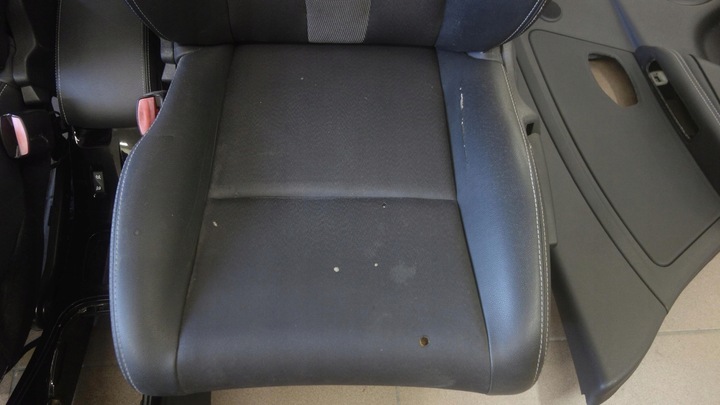 фото №6, Renault megane iii рестайлинг сиденья диван обшивки