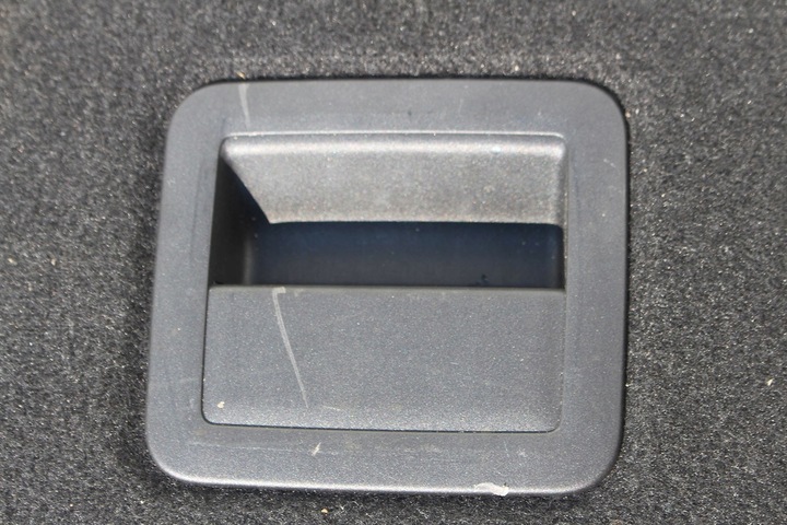 фото №10, Vw passat b8 универсал боковина + ковёр багажника обшивки багажник обивка 3g986