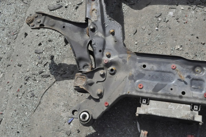 фото №8, Volvo s60 ii v60 підрамник підвіски 31406807 візок