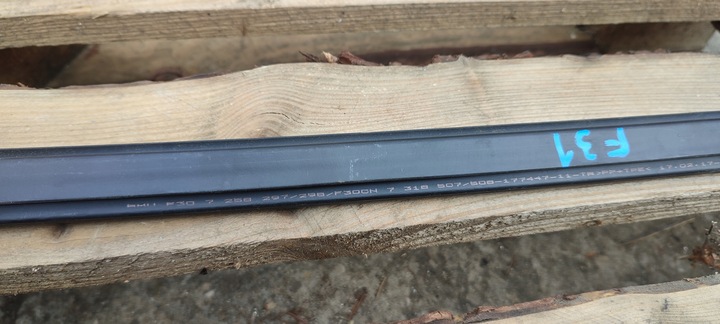 фото №8, Bmw 3 f30 f35 f31 2014 планка прокладка скла двері задніх 7318507