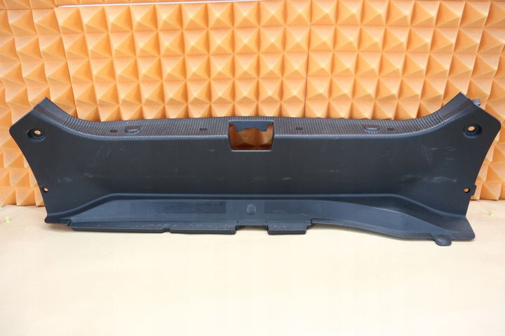 фото №1, Mercedes clc w203 cl203 защита маскировочная накладка ремня зад a2036902340