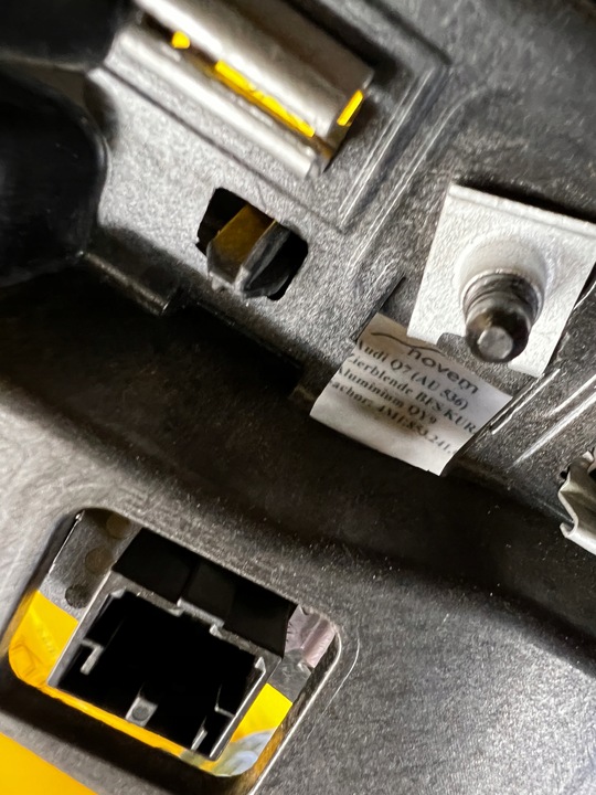 фото №9, Планка декоративна dekor кнопка старт сплав консолі панелі audi sq7 4m0