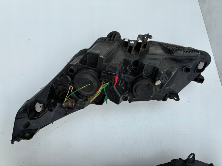 фото №16, Фара передняя перед передняя правая левая citroen c4 i 04-10r. ==oem== eu