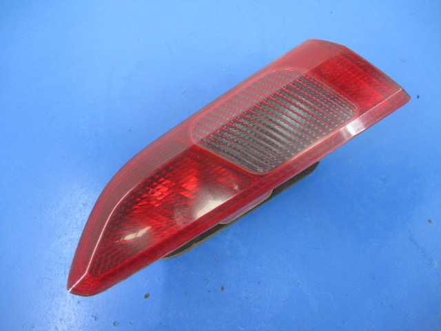 фото №2, Alfa romeo 156 лампа зад ліва задньої кришки оригінал