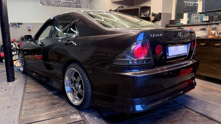 фото №8, Lexus is200 is300 altezza mk1 кузов kit vertex вигляд